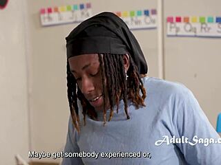 Madre soltera argentina works as a waitress and offers a special new year's encounter without protection