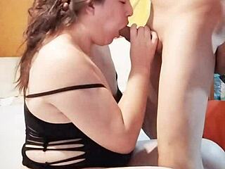 oh wow, i ended up sucking that hot guy's dick after our dinner 😏🍆