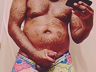 Black dude with fat cock cums hard before date with lover