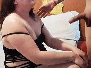 oh wow, i ended up sucking that hot guy's dick after our dinner 😏🍆