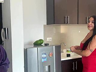 ब्राउन आइज