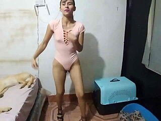 Bailarina Peruvian Latina Rides Primo's Cock With Wild Sentones Doggystyle