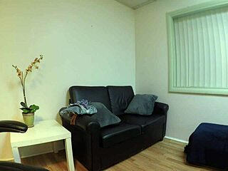 Veronica Valentine Messy Casting Couch