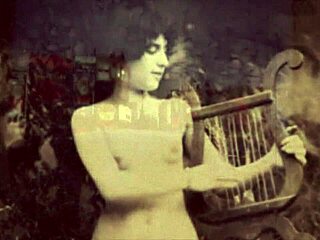 Vintage Porn Musical Babes Deliver Blowjobs And Beaver Shows