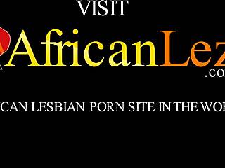 sensual ebony babes kiss lick clits to orgasm 👅💦