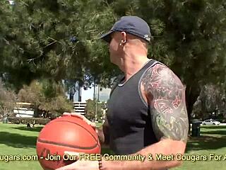 Mexican Milf Laurie Vargas Fucks Stranger Blowjob Cumshot Deepthroat Gagging