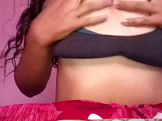 i love showing my curvy ass assets to boyfriend