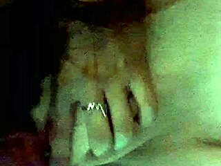 My hot cousin masturbates and sends me steamy videos