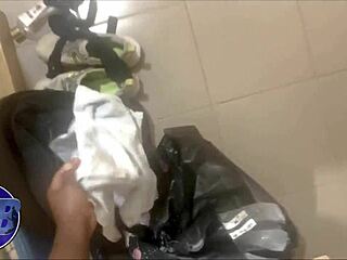 bbw endures deep anal fucking huge black cock doggystyle gaping