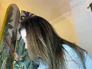 Petite Cheerleader Teases Shaved Pussy in Sneaky Casting