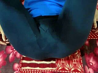 desi virgin's tight pussy stretched by huge cock