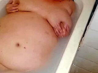 i love playing with my naked wet pussy in the tub