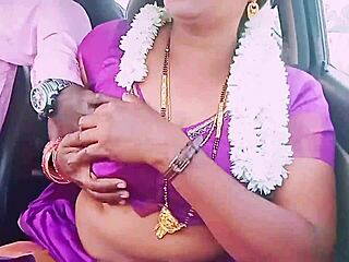 Indian Saree Housewife Burns with Passionate Dirty Talk Romance Alongside Driver