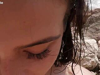 Fucking my hot brunette girlfriend on the beach outdoors