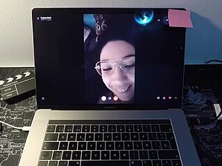 Spanish MILF Leyva Hot Fucks Fan Webcam!