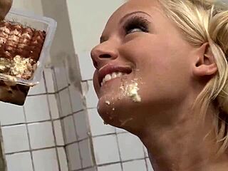 Wanna see us impure lesbians spreading food while rubbing and eating pussies?