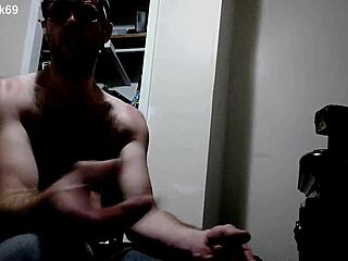 check hunghank69's monster cock destroying tight pussy hard!