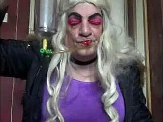 Bi Crossdresser Shares Shy Pee Tasting Lover Cum Swallow Homemade 😜🍆💦