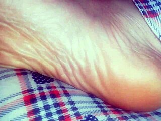 nicoletta's bare feet destroyed after full day walk