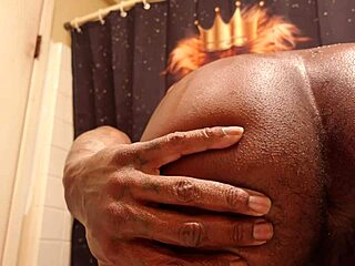 Hallelujah Johnson welcomes ass exploration tour