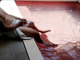 Fucking hot latina milf bareback in the pool