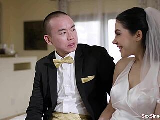 husband hates my buttplug but his friend fucks ass deep