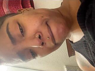 Clit sucker toy makes her squirt cum close-up on holiday vacation