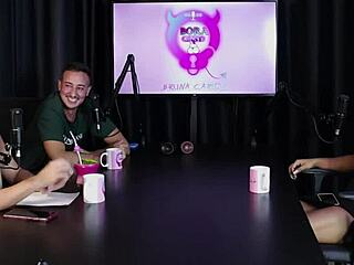 SWINGER HOUSE TRANS TRYOUT TURNS BRIGAS MANSÃO URSO WILD!