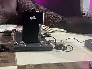 Huge pussy milf slut squirts on homemade machine toy in black amateur