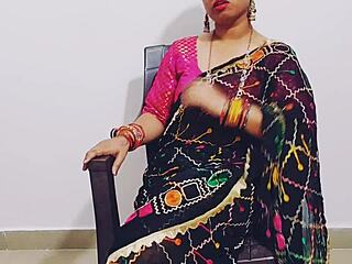 desi indian milf pounded hard by thick cock closeup