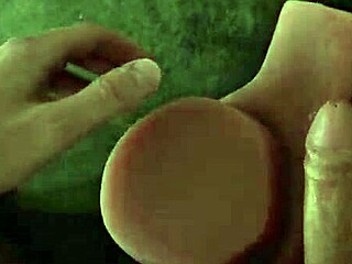 omg this pretty naked teen appeared in my room for wild sex 😍🔥