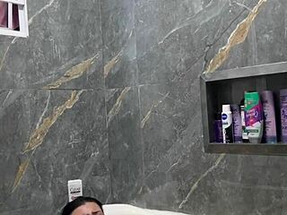 Bold Brazilian babe's first intense tub bath for fans