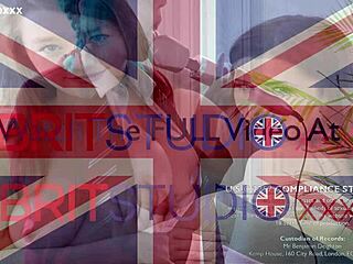 hot british alt student toys pussy cums hard solo