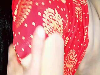 Uh, indian desi tits n pussy feel amazing!