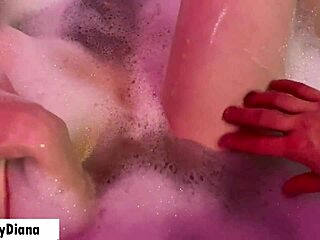 i crave her curvy bubble butt bath cock cum