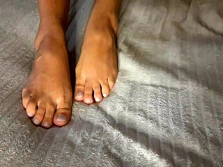 muscular oiled milf dominates with beautiful girlfriend's petite 18+ feet tease